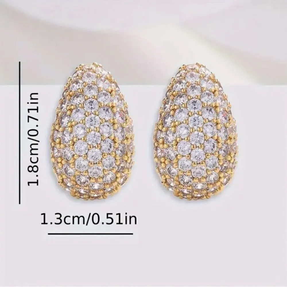 🎊 NEW Swarovski sparkling crystal teardrop earrings 🎊